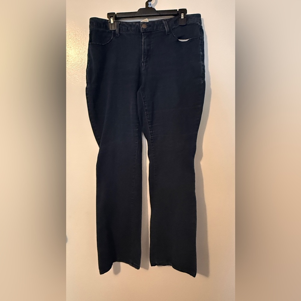 Faded Glory Women's Straight Leg Jeans - Deep Indigo